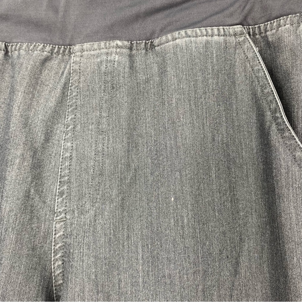 FIGS gray pocket leg nursing medical pants size medium - Picture 15 of 16